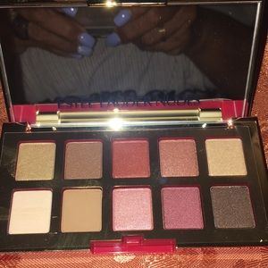 NEW Estée Lauder eyeshadow palette nudes